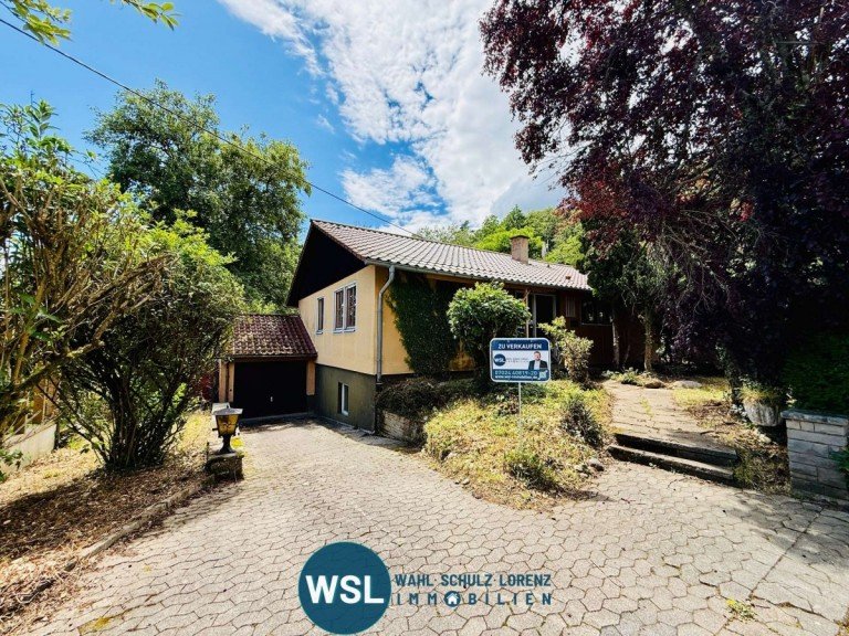 Willkommen Wannweil Einfamilienhaus Freistehendes Einfamilienhaus mit gro�em Garten & Garage in idyllischer Ortsrandlage von Wannweil.