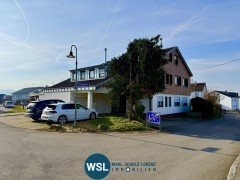 Hauptbild Stattliches 3-Familienhaus mit 2 Garagen und sch�nem Garten in ruhiger Ortsrandlage von Bempflingen.