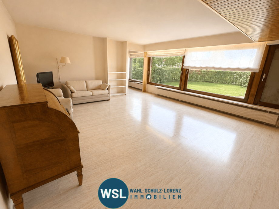 Helles Wohnzimmer Bungalow Kirchheim unter Teck