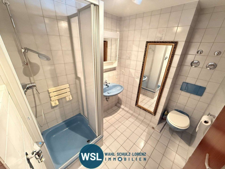 Bad mit Dusche und WM-Anschluss Etagenwohnung Kirchheim unter Teck