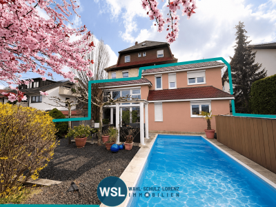 Hauptbild Besondere Doppelhaush�lfte (Aufteilung nach WEG) mit Garage, Stellplatz, kleinem Garten & Pool.
