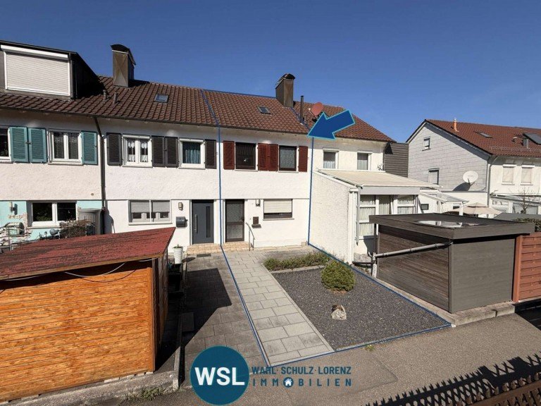 Au�enansicht Eingang Kirchheim unter Teck Reihenmittelhaus Reihenmittelhaus in Kirchheim unter Teck in ruhiger Lage mit Terrasse, Stellplatz und Ausbaureserve