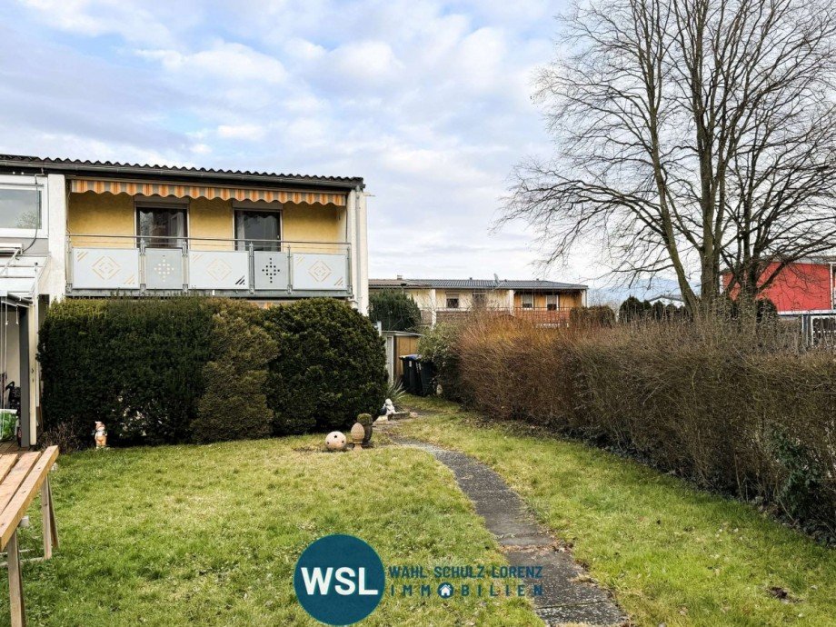 im Garten Reihenendhaus Reutlingen