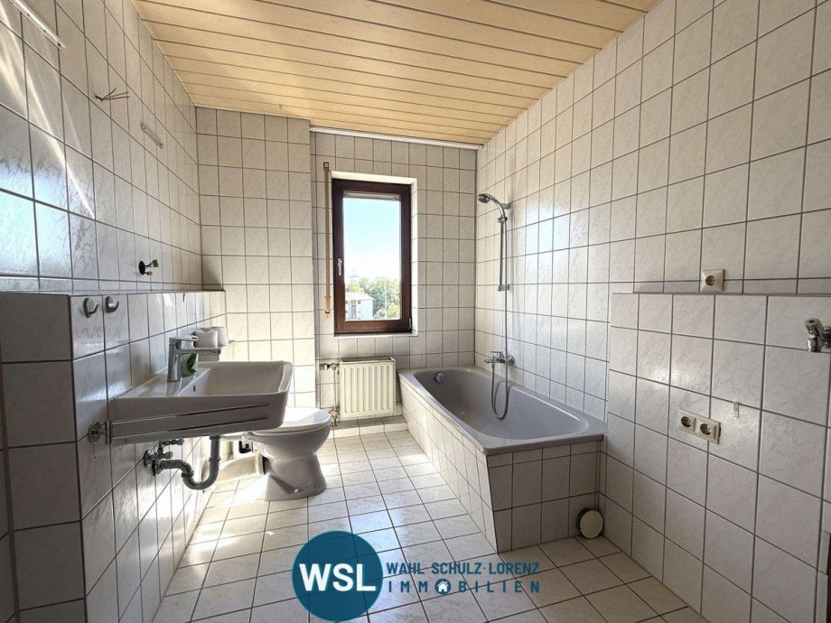 OG: Bad/WC Doppelhaush�lfte Plochingen