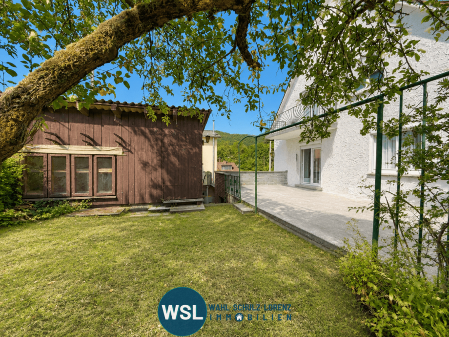 Gartenhaus mit XXL Terrasse Einfamilienhaus Lenningen