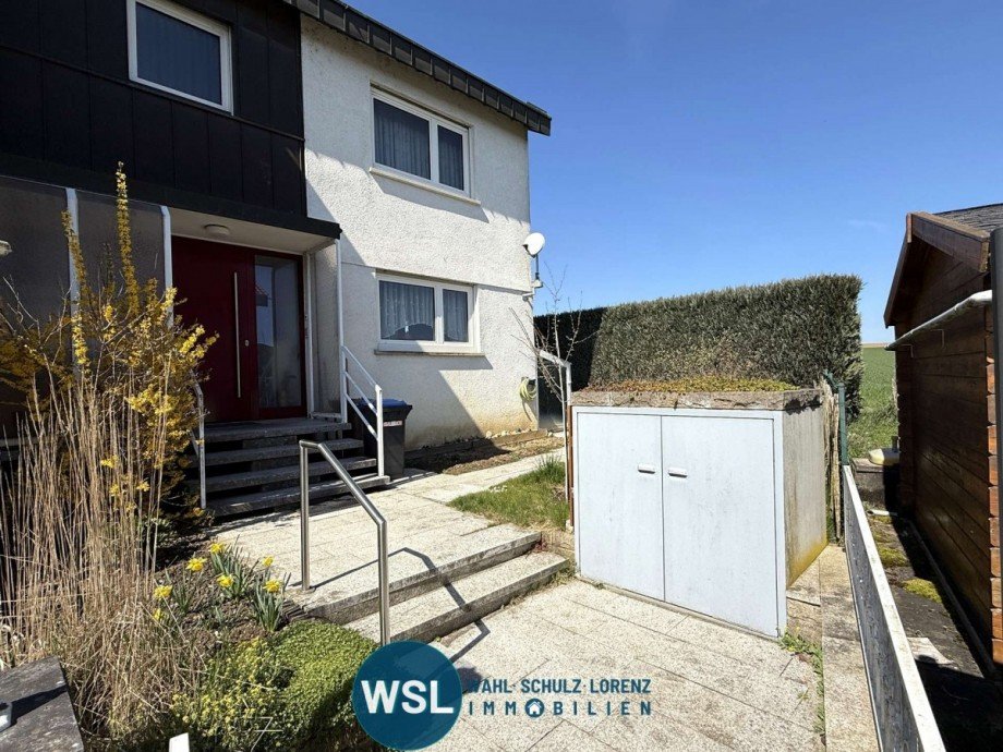 Vorgarten, Hauseingang Reihenendhaus K�ngen