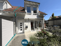 Bild (9db926b70b7f88392617c804a4c97930): Gro�z�giges Reihenendhaus in Innenstadtlage Wendlingen am Neckar. Sonnig & ruhig in 2. Reihe gelegen