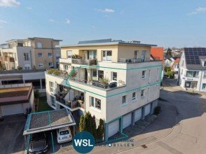 Hauptbild 3-Zi.-Wohnung mit Dachterrasse, Aufzug, Garage & Carport. Für Kapitalanleger. Zentral in Wendlingen.