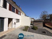 Bild (a7988ca6828348da074651ef12ab4407): Reihenmittelhaus in Kirchheim unter Teck in ruhiger Lage mit Terrasse, Stellplatz und Ausbaureserve