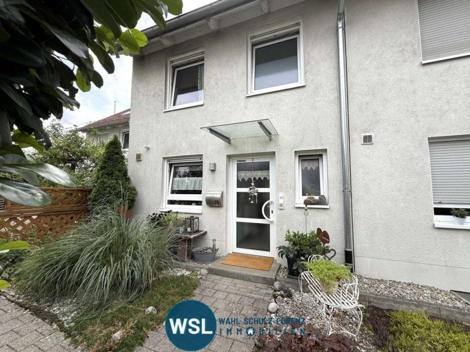 Hauseingang, Nord/Ost-Seite Reihenmittelhaus Wendlingen am Neckar