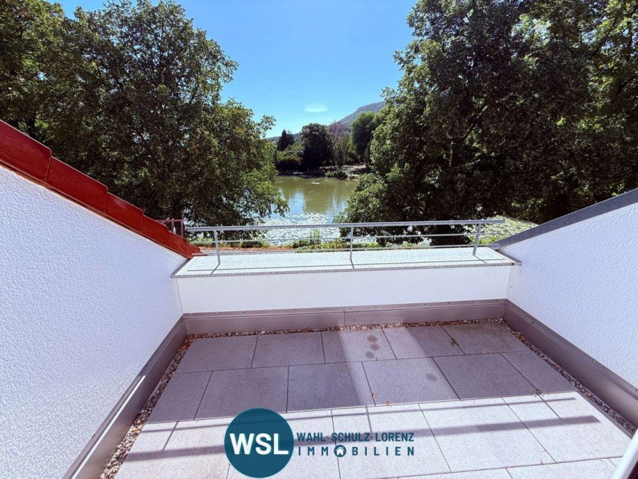 Loggia mit Seeblick Dachgeschosswohnung Bissingen an der Teck