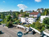 Bild (b784dca33f3eb8ba63aaf70b64c48429): Esslingen-Hegensberg. Stattliches Haus mit 3 separaten Wohneinheiten und 2 Garagen in Aussichtslage.