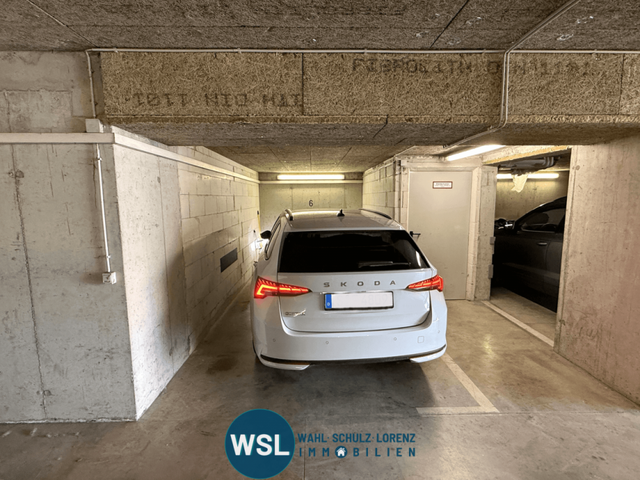 Kfz.-Stellplatz in der Tiefgarage Dachgeschosswohnung K�ngen