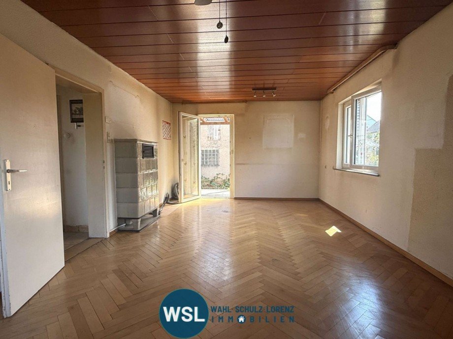 EG: Wohn-/ Esszimmer Einfamilienhaus Wendlingen am Neckar