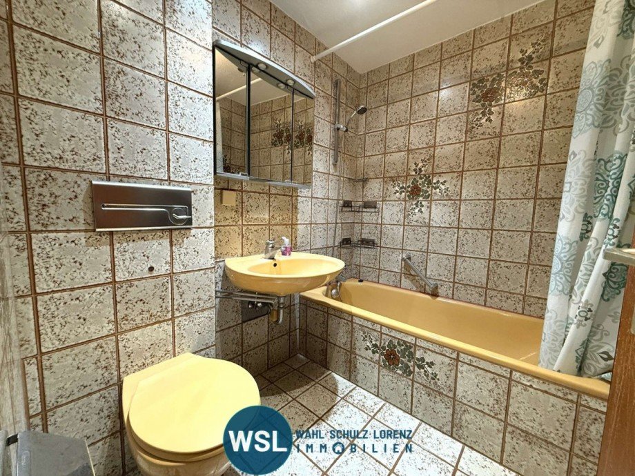 Bad Erdgeschosswohnung Wendlingen am Neckar