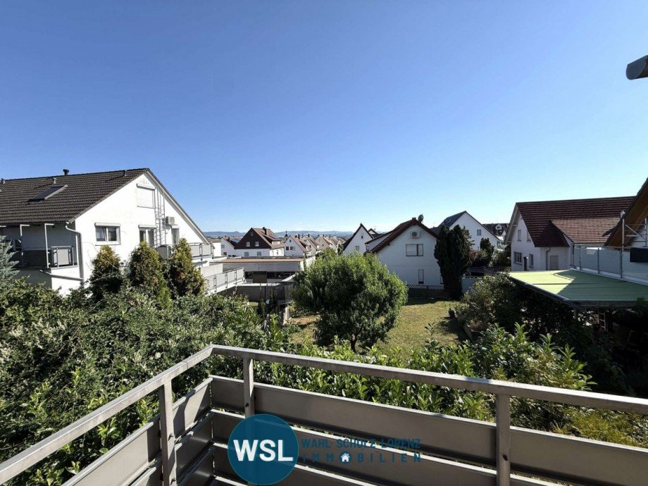 Aussicht vom S�d-Balkon aus Etagenwohnung K�ngen