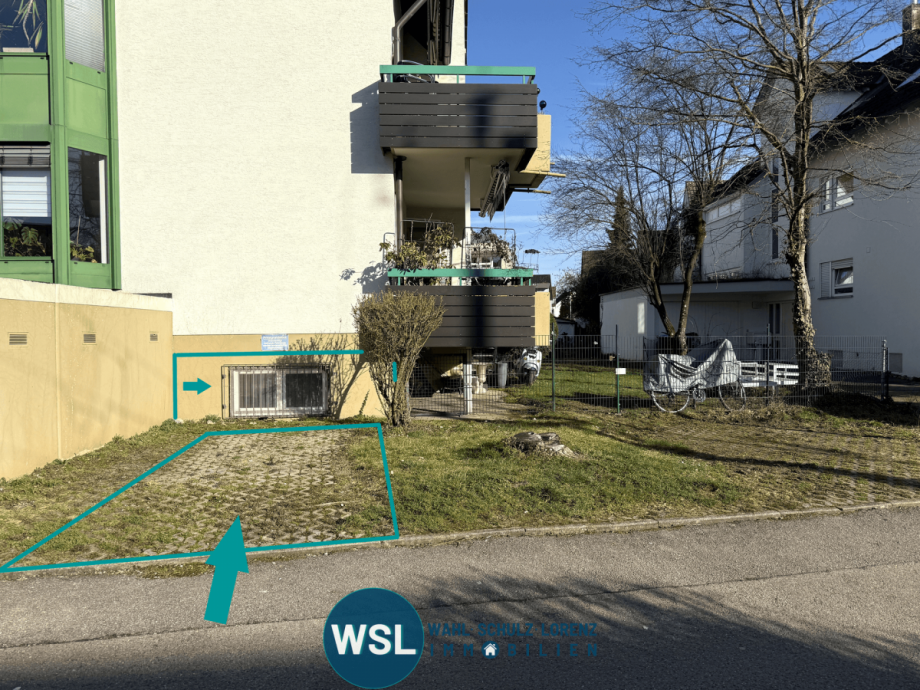 Kfz.-Stellplatz, Fenster Hobbyraum Erdgeschosswohnung Wendlingen am Neckar