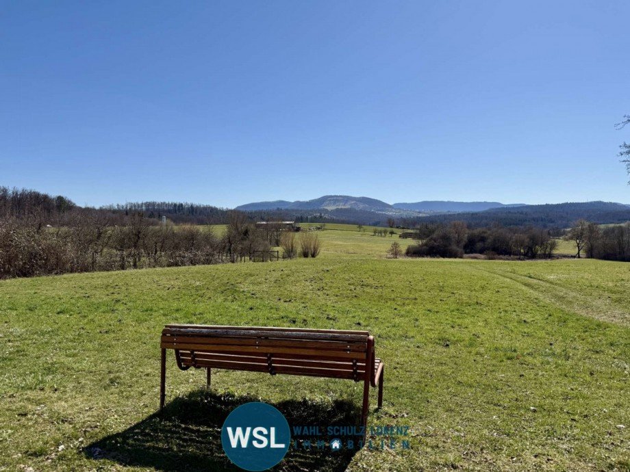 tolle Ortsrandlage Maisonettewohnung Gro�bettlingen