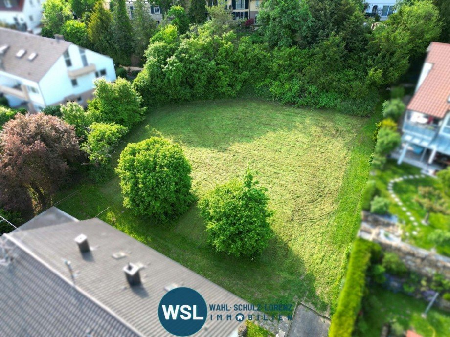 ...in 2. Baureihe Wohngrundst�ck Aichtal