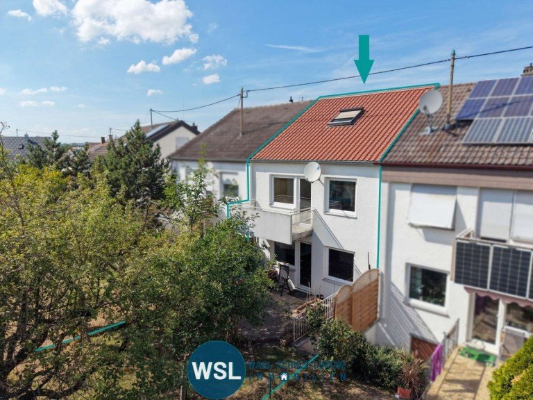 Gartenansicht S�d/Ost Neuhausen auf den Fildern Reihenmittelhaus F�r Renovierer: Reihenhaus mit Garten und Garage in gefragter Wohnlage von Neuhausen auf den Fildern