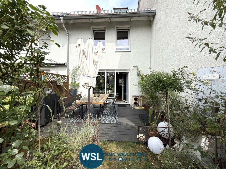 EG: Terrasse am Wohnzimmer Reihenmittelhaus Wendlingen am Neckar