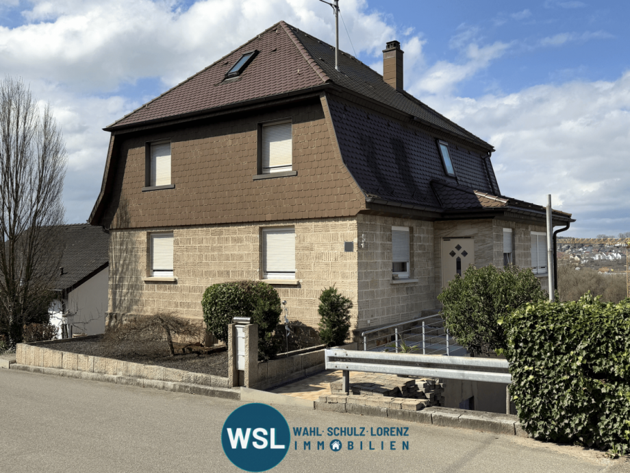 Hausansicht Doppelhaush�lfte Oberboihingen